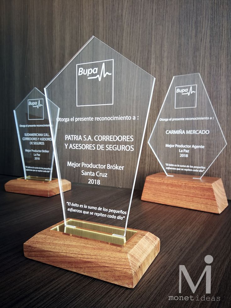 Placas de Reconocimiento Personalizadas